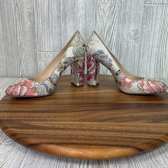 Nine West Women's Size 9M Roux Floral Print Textile Pump Heels Round Toe - Picture 8 of 13
